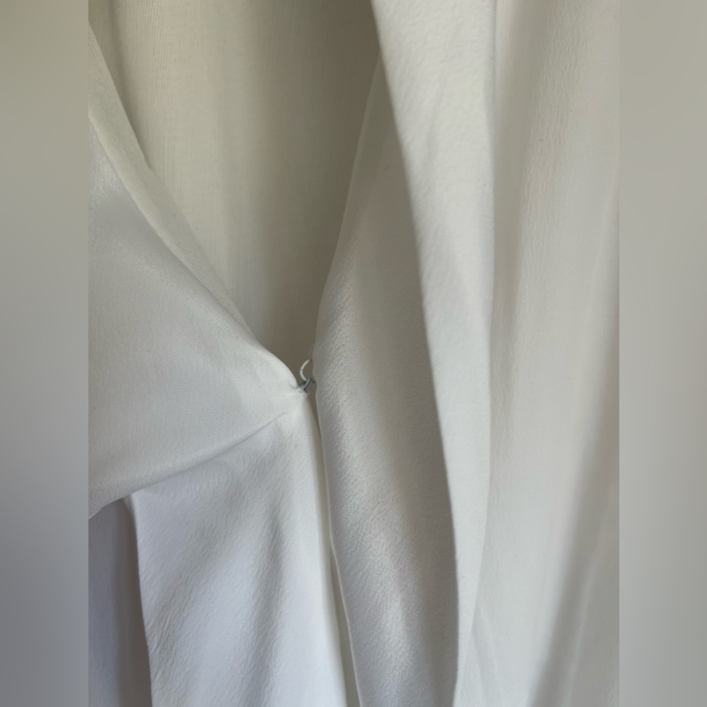 ROBED with LOVE ALANNA ROBE - Picture 14 of 16